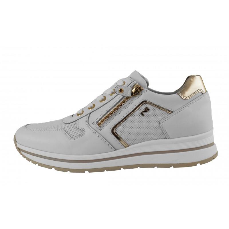 Дамски италиански спортни обувки бели Nero Giardini естествена кожа