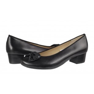 Дамски елегантни обувки от естествена кожа на нисък ток Ara черни ширина К