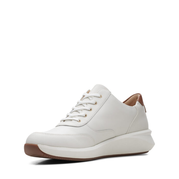 Дамски  спортни обувки Clarks Un Rio Zip естествена кожа бели