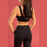 Дамски спортен комплект Yoncy черен - Image 11