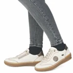 Дамски спортни обувки Remonte Tex D0702-60 бежови