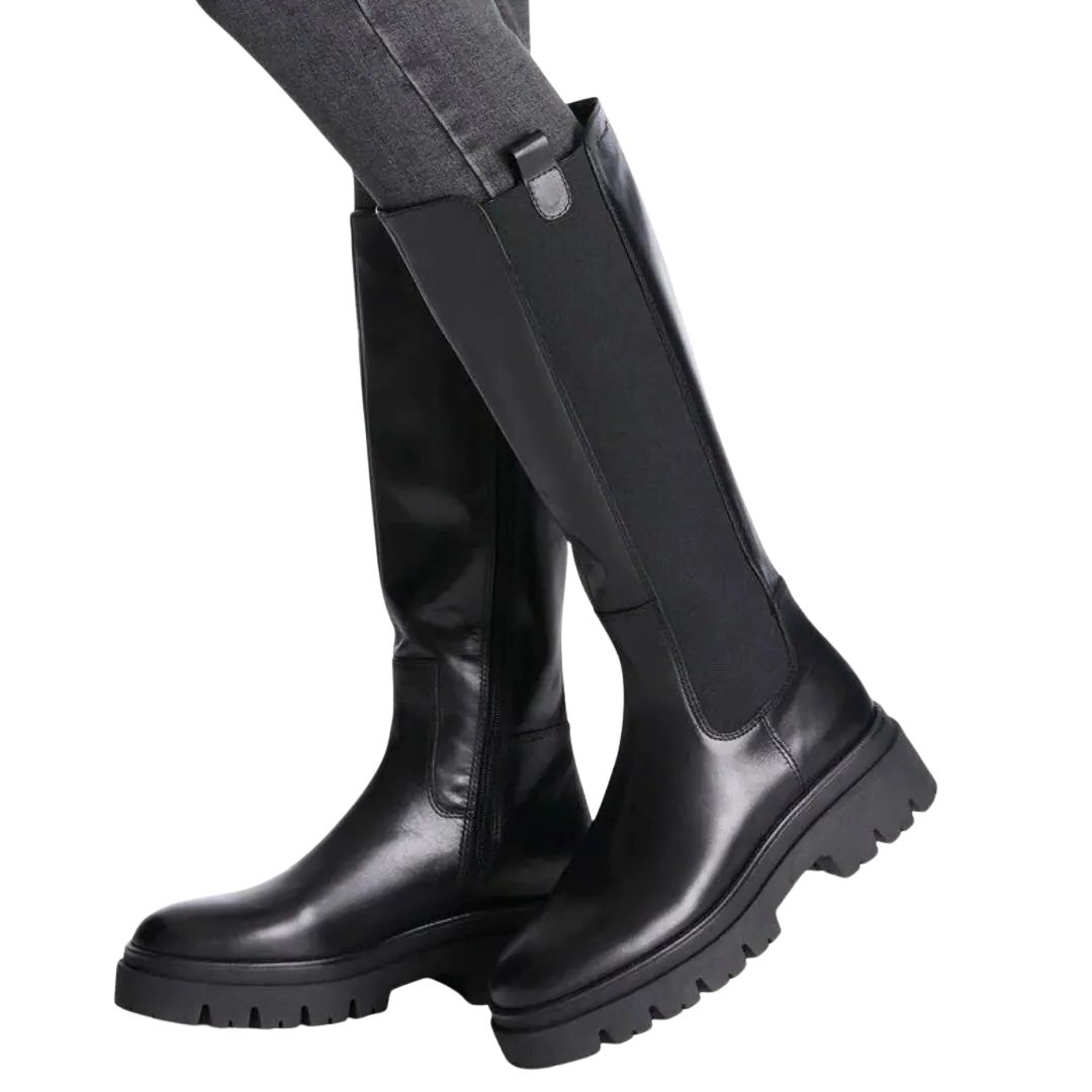 25608-22414 Дамски кожени ботуши Tamaris Touch-it черни - Image 1